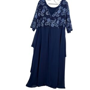 Le Bos Formal Maxi Dress  Lace Embellishments24W Navy Blue